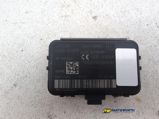 Jaguar Xf X260 Saloon Radio Receiver Control Module Ah4215k602bc 2015-2020 - photo 2