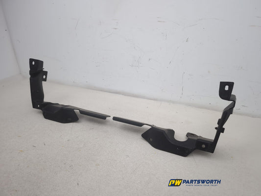 Jaguar Xf X260 2.0l Diesel Saloon Intercooler Air Guide Pair Gx73001a04ab 15-20 - photo 2