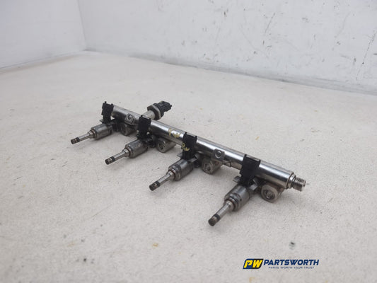 Hyundai Ix35 Se Lm 1.6l Petrol Fuel Rail 353402b100 2010-2015 - photo 2