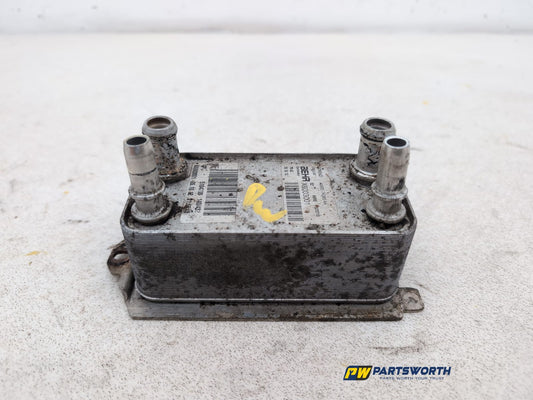 Jaguar Xj Portfolio X350 3.0l Diesel Engine Oil Cooler Aw837a095aa 2010-2019 - photo 2