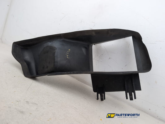 Audi Rs4 Fsi Quattro B8 Air Intake Guide Right Side 8k0121674 2012-2015 - photo 2