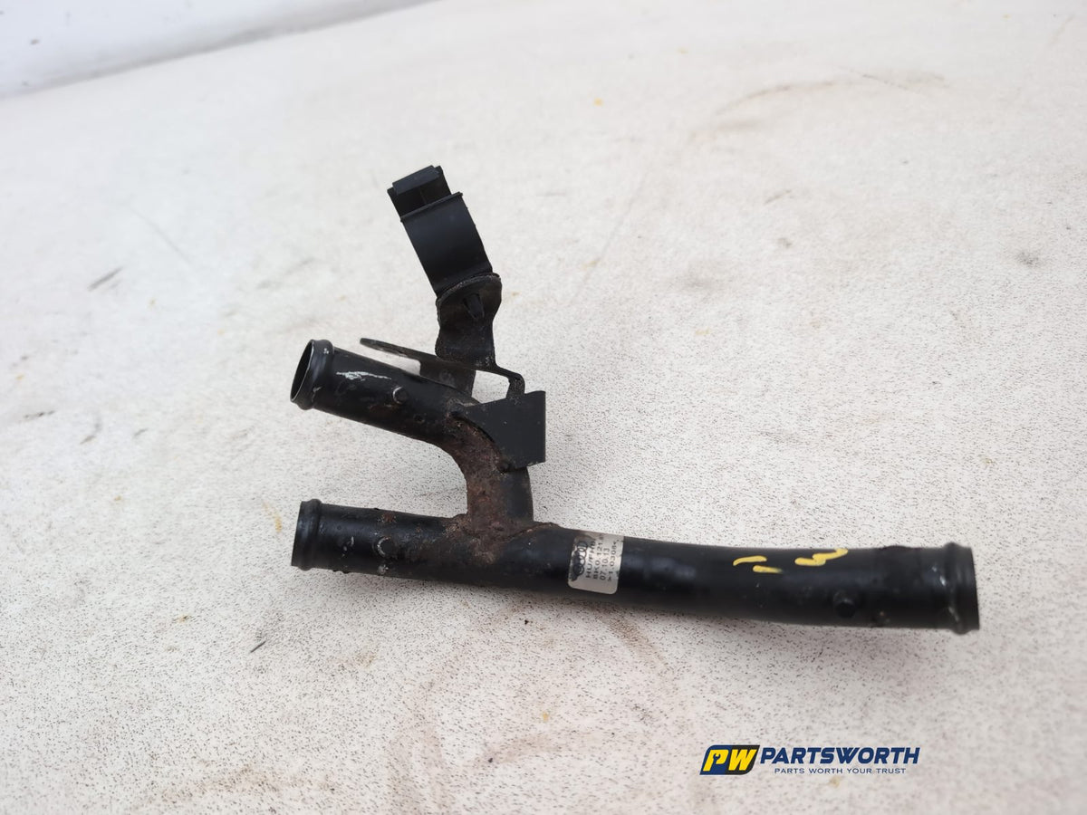 Audi Rs4 Fsi Quattro B8 4.2l Petrol Coolant Conecting Pipe 8k0121075 12-15 - photo 2