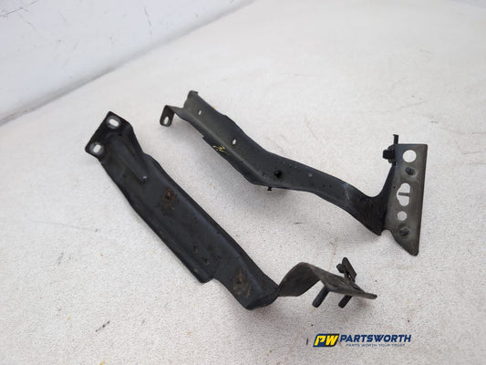 Audi Rs4 Fsi Quattro B8 Estate Wing Mounting Bracket Pair 8k0821135 2012-15 - photo 2
