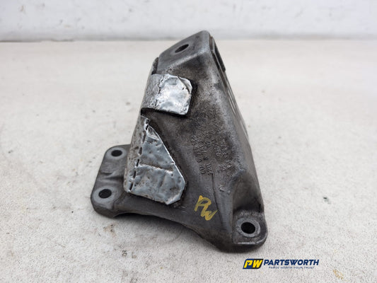 Engine Mounting Bracket 2