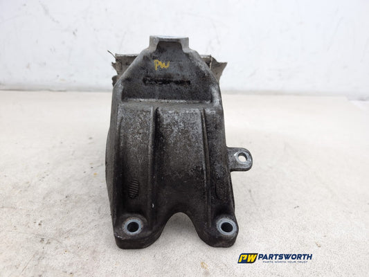 Engine Mounting Bracket 2
