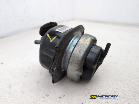 Engine Mounting Bracket 2