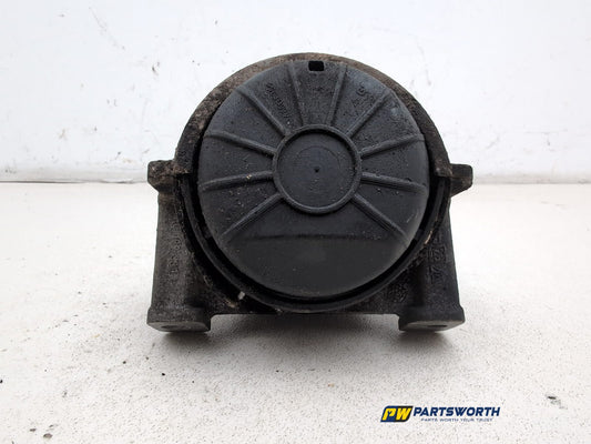 Engine Mounting Bracket 2