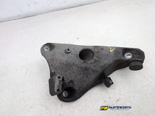 Engine Mounting Bracket 2