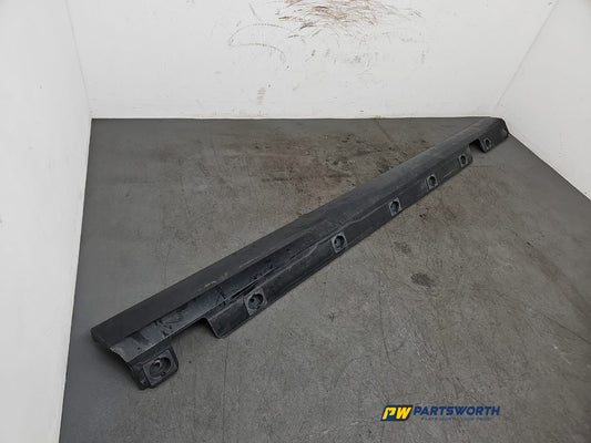 Side Skirt RH 2