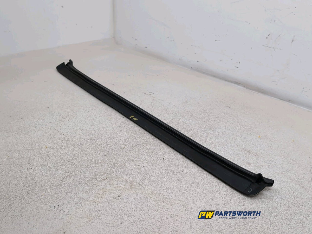 BMW 6 SERIES 640D M SPORT GRAN COUPE F13 ENGINE RUBBER SEAL 7211920 2012-2018 2