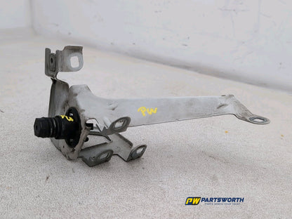 BMW 6 SERIES 640D M SPORT GRAN COUPE F13 FRONT LEFT WING BRACKET 2015-2018 2