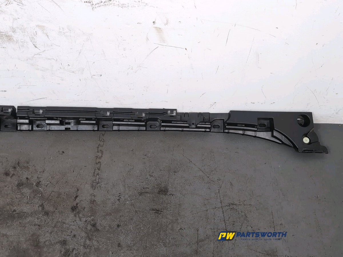 BMW 6 SERIES 640D M SPORT GRAN COUPE F13 SIDE SKIRT MOUNTING BRACKET RIGHT 15-18 2