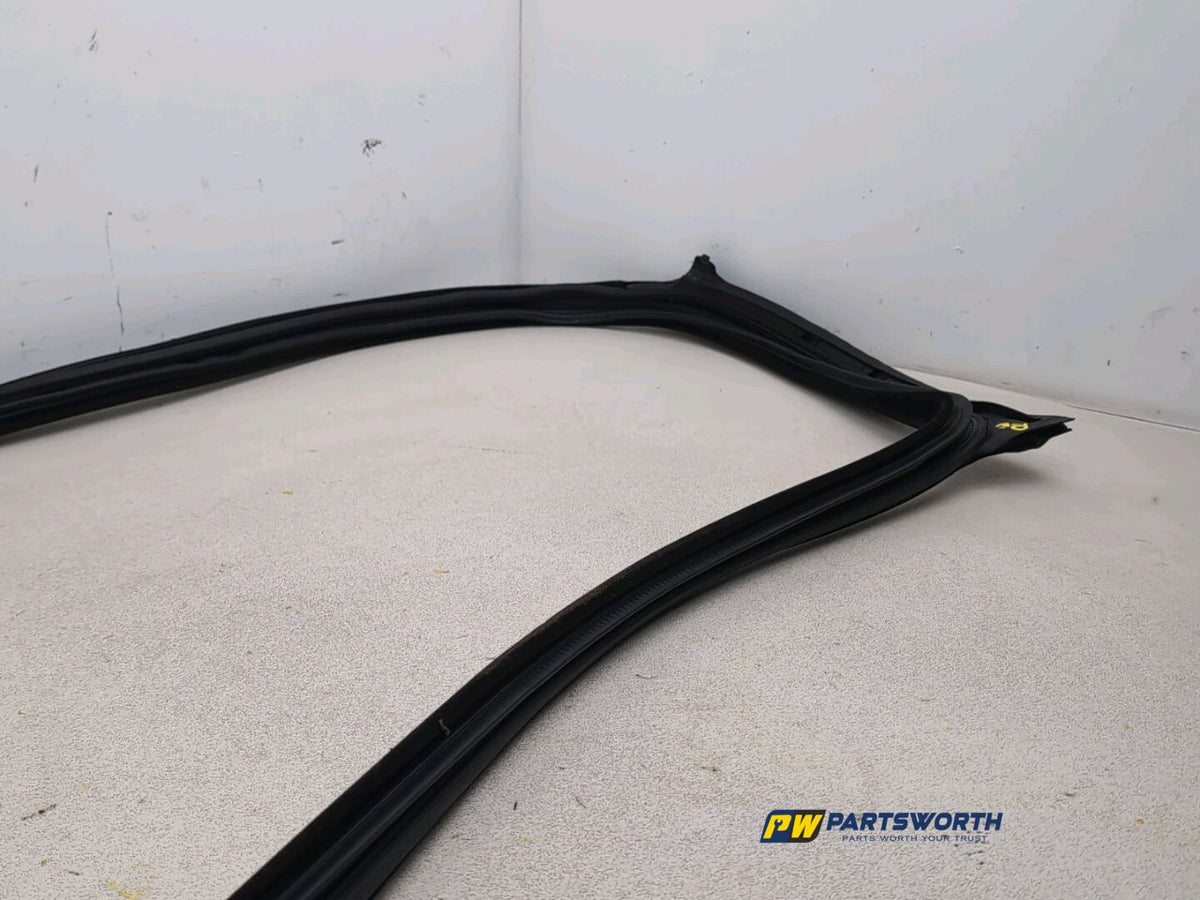 BMW 6 SERIES 640D M SPORT GRAN COUPE F13 FRONT LEFT RUBBER DOOR GASKET 2012-2018 2