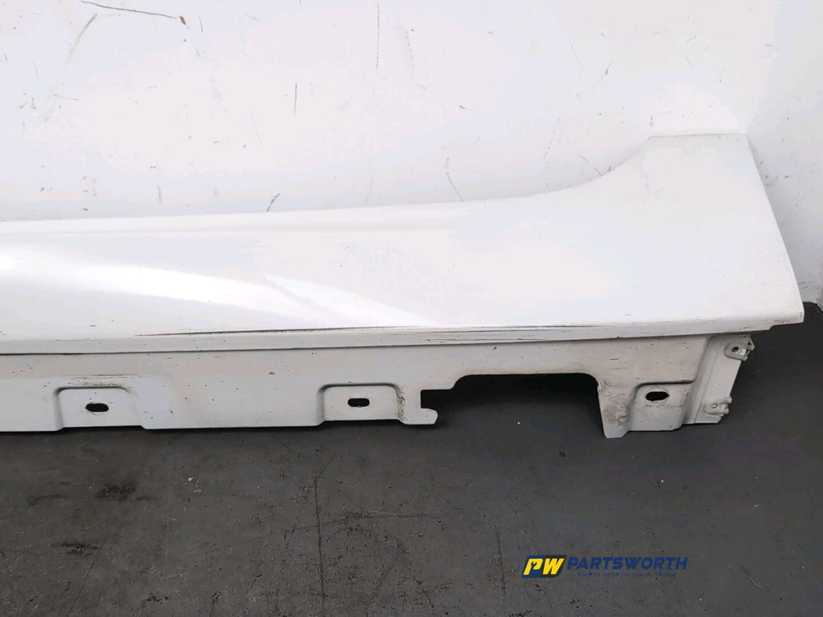 BMW 6 SERIES 640D M SPORT GRAN COUPE F13 SIDE SKIRT LEFT ALPINE WHITE 300 15-18 2