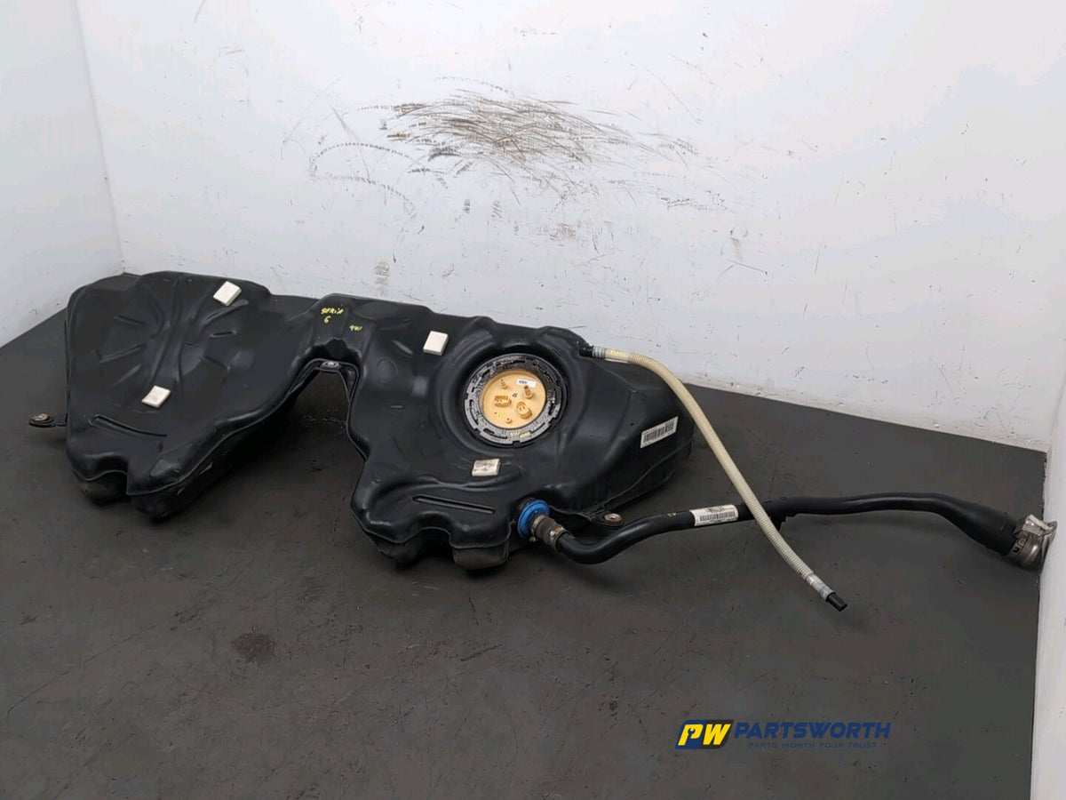 BMW 5 6 SERIES F10 F11 F06 F12 F13 3.0L DIESEL FUEL TANK 7225002 2012-2018 2