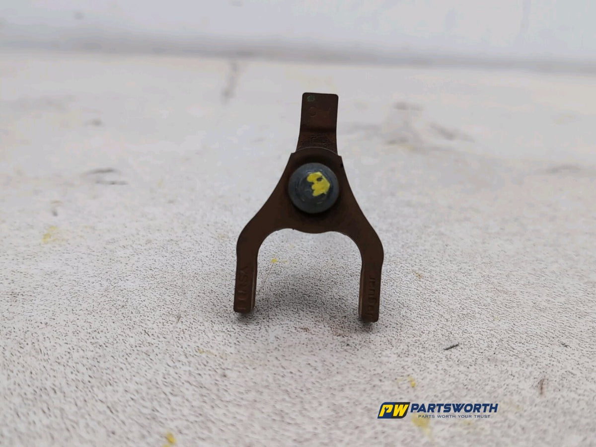 JAGUAR XE PORTFOLIO D AUTO X760 2.0L DIESEL FUEL INJECTOR CLAMP G4D36K540AC X1 2