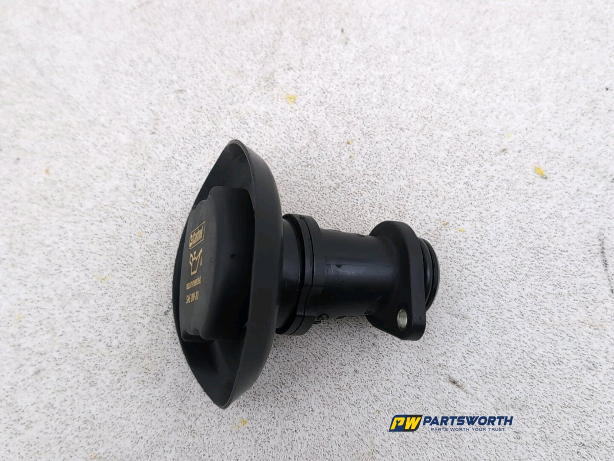 JAGUAR XE PORTFOLIO D AUTO X760 2.0L DIESEL OIL FILLER NECK G4D36763AA 2015-2019 2