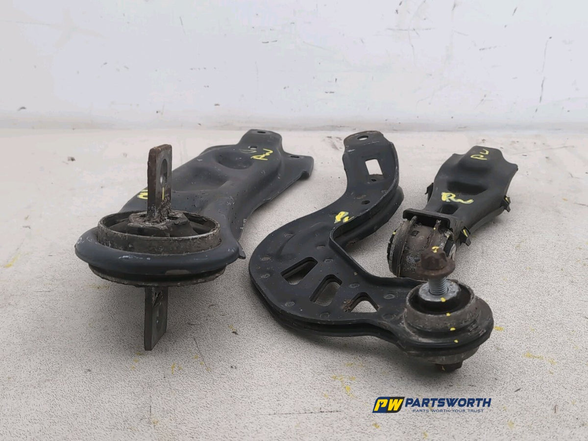 MERCEDES-BENZ B180 BLUEEFFICIENCY SPORT CDI REAR RIGHT CONTROL ARMS SET 2011-14 2