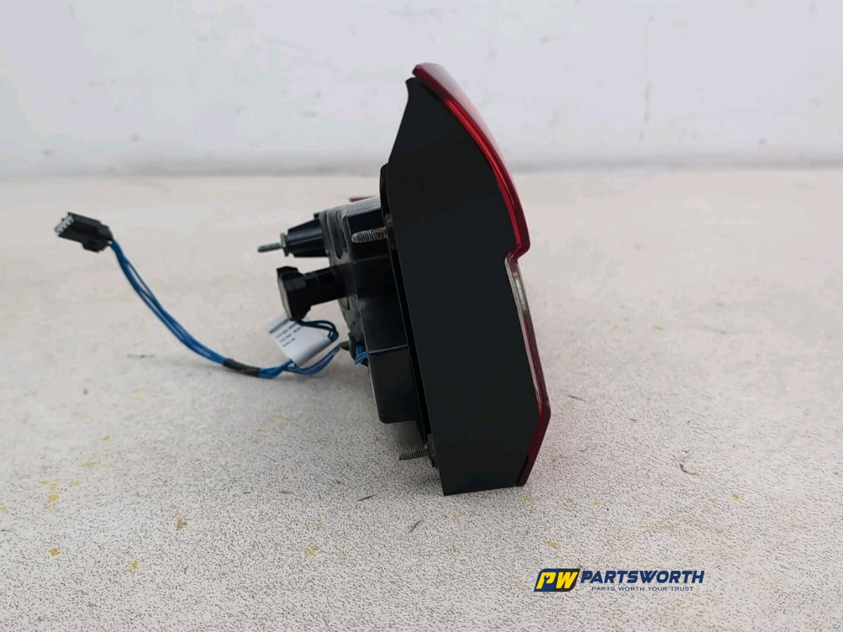 FORD MONDEO ZETEC CD391 MK5 SALOON REAR INNER LIGHT ASSEMBLY LEFT 2019-2022 2