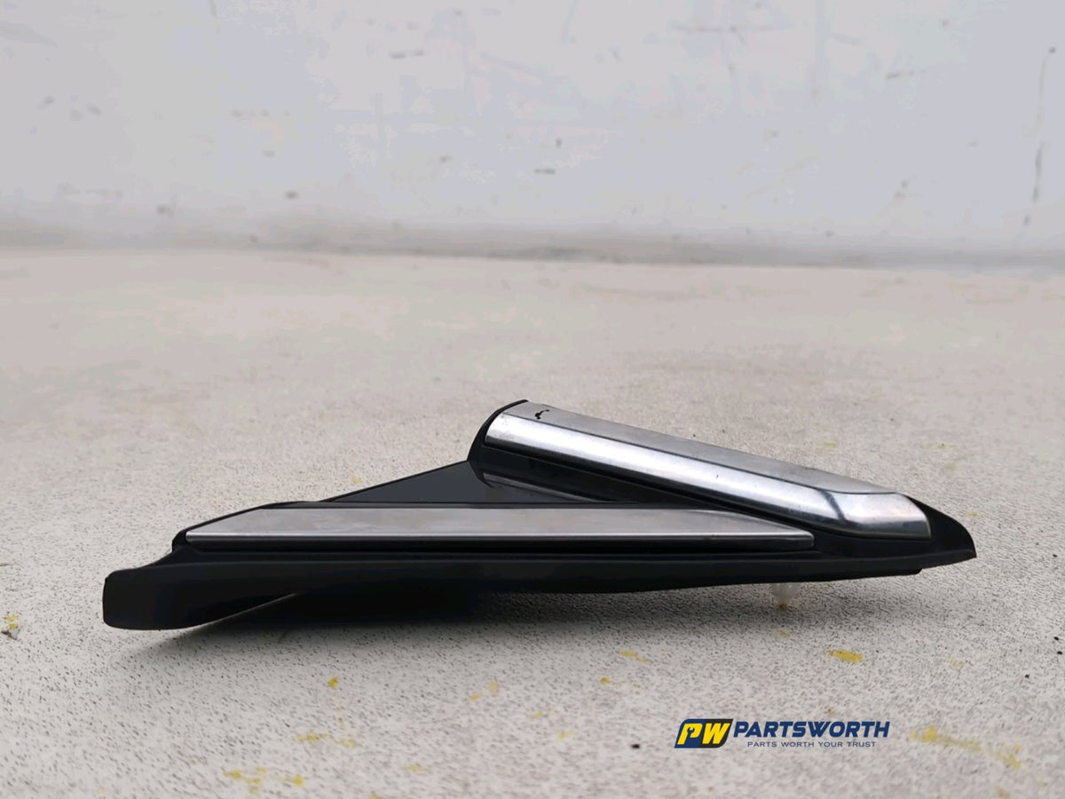 FORD MONDEO ZETEC CD391 MK5 WING MIRROR TRIANGLE COVER TRIM LH DS73F16003 19-22 2