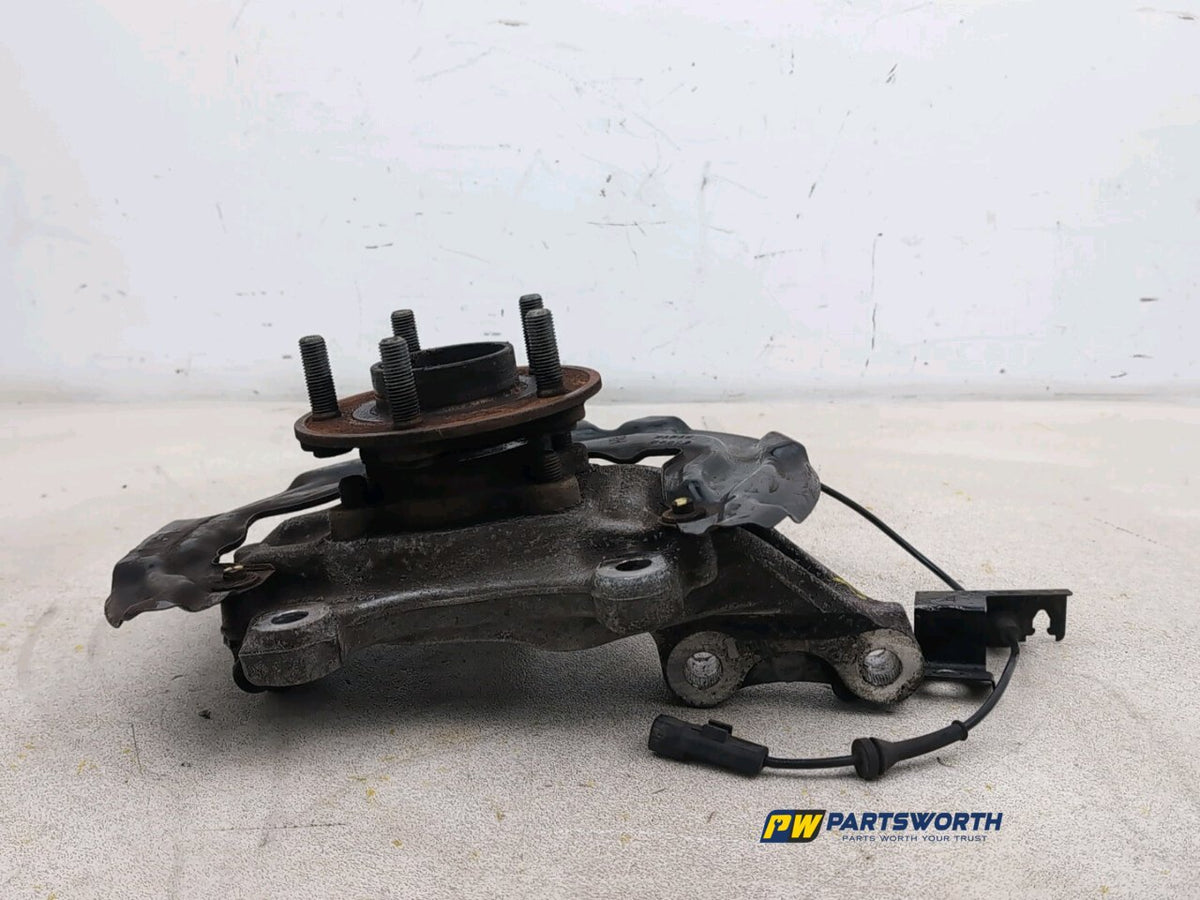 FORD MONDEO ZETEC CD391 MK5 2.0L DIESEL FRONT RIGHT WHEEL HUB DG9C3K170A 2015-22 2