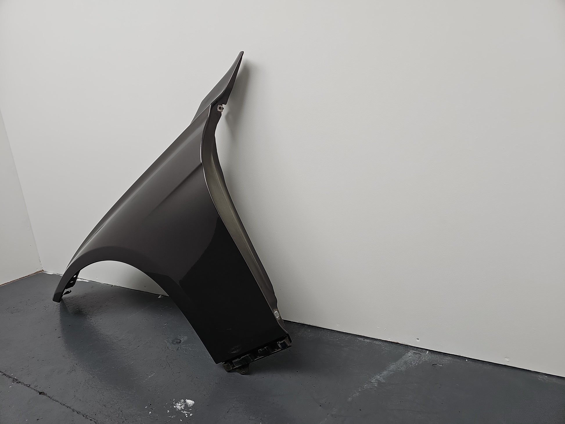 Wing Front LH 2