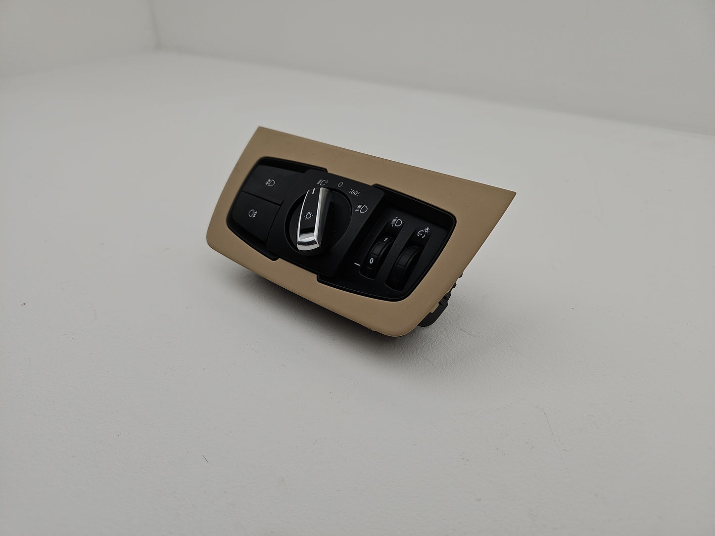 Switch Headlamp 2