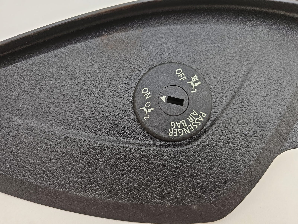 Airbag Passenger Side 2