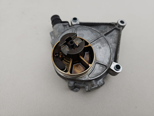 Bmw 3 F30 F35 F31 2013 Petrol Vacuum Pump Vacuum Pump 247002006 - photo 2