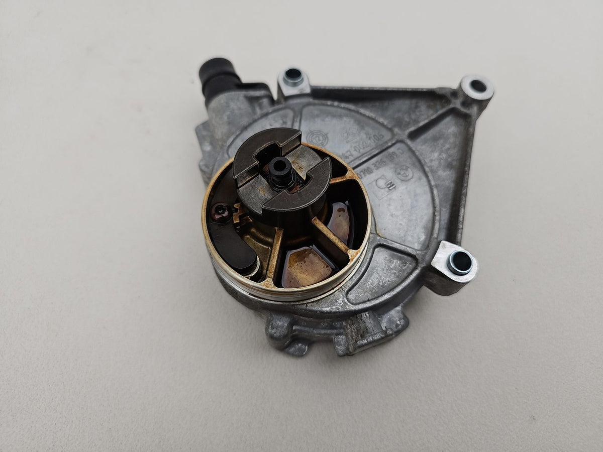 Vacuum Pump  2