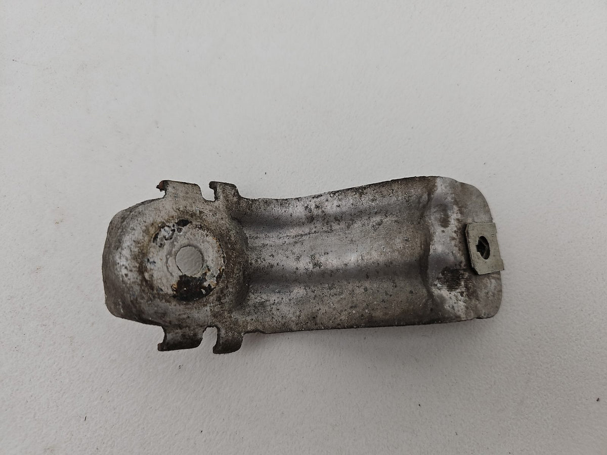 Engine Mounting Bracket 2