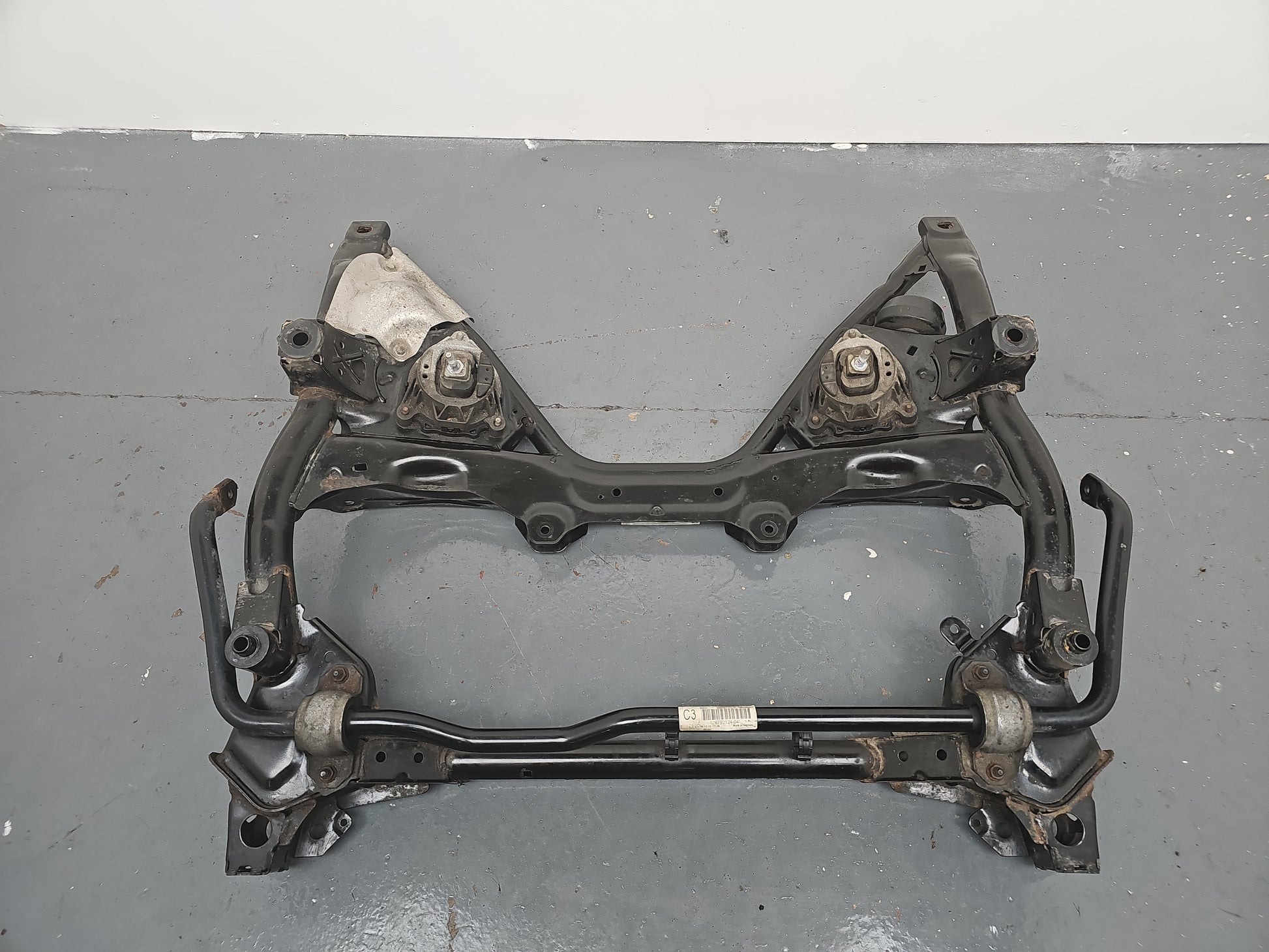 Engine Mounting Bracket 2