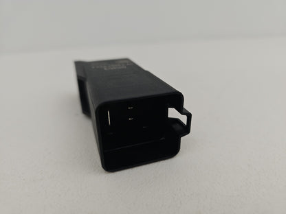 Jaguar/Land Rover Glow Plug Relay Fx23-189e2-Ac Genuine Oem - photo 2