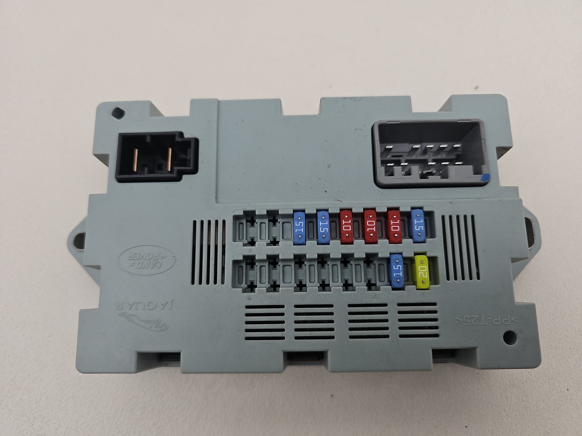 Range Rover/Jaguar 2.0 Diesel Fuse Box Relay Genuine Cpla-14q073-Aa - photo 2