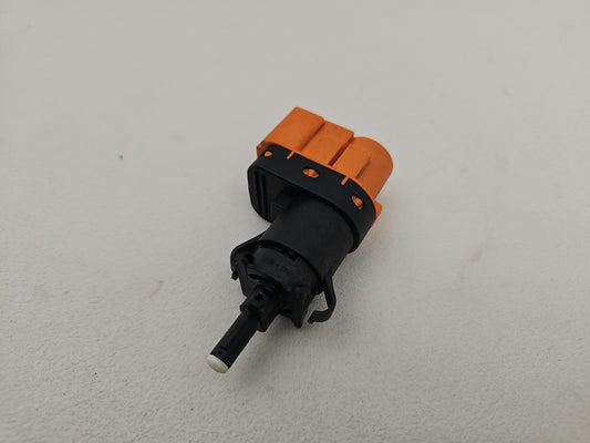 Jaguar Xe/Xf Brake Pedal Switch Sensor 2.0 Diesel Hk63-9g854-Aa - photo 2