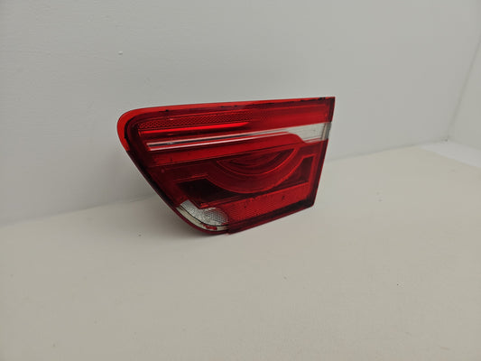 Jaguar Xe Taillight Right Side Inner 19733903 Mk1 2015 - 2024 Oem Genuine - photo 2