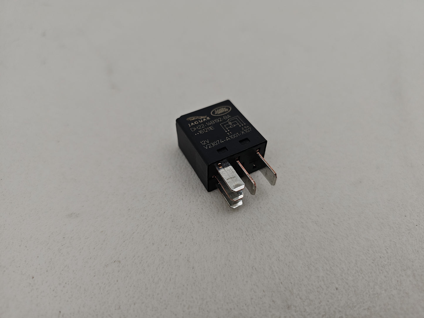 Jaguar Land Rover 5-Pin Multi Use Relay Dh22-14b192-Ba V23074-A1001-X107 - photo 2
