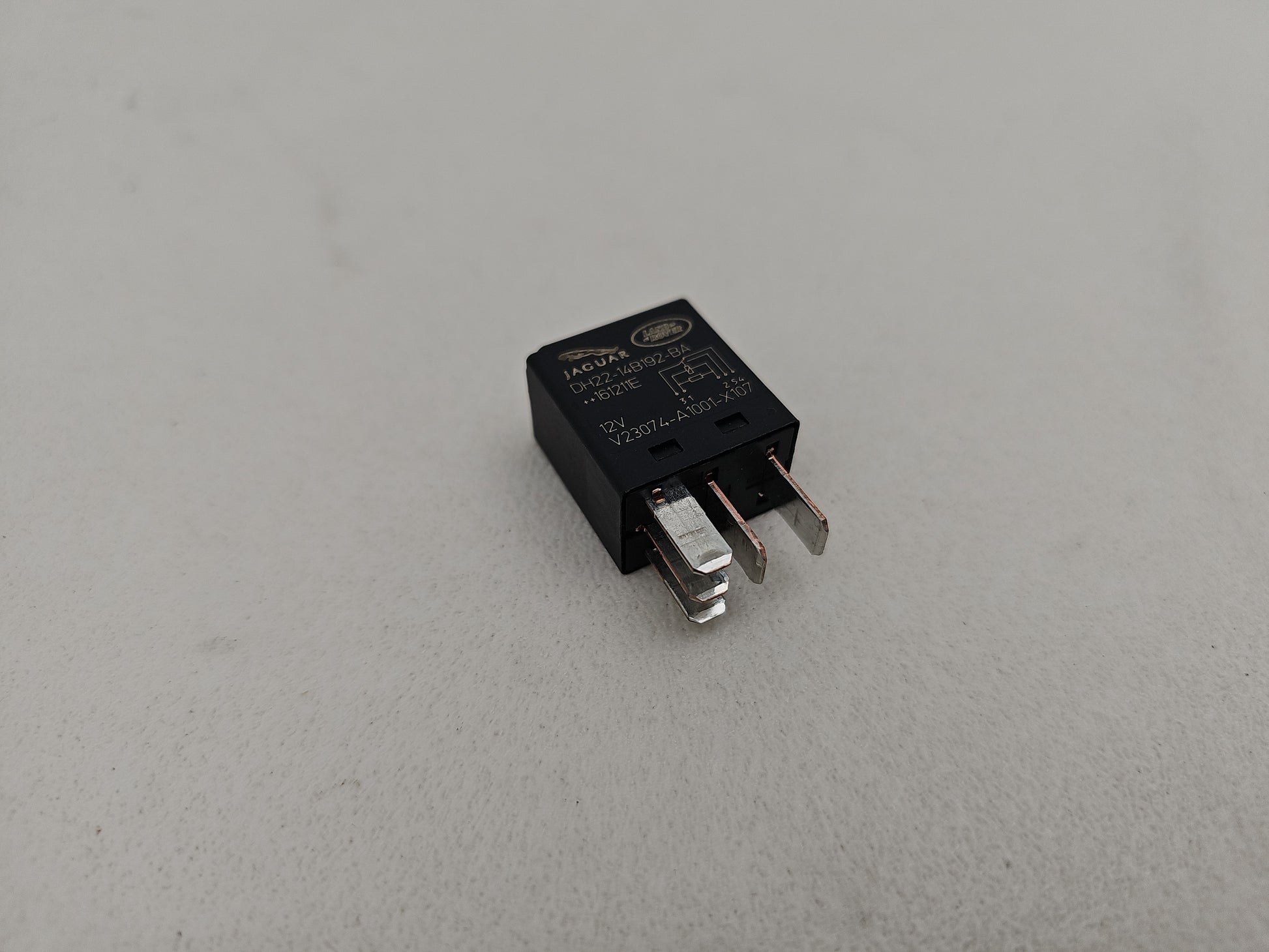 Jaguar Land Rover 5-Pin Multi Use Relay Dh22-14b192-Ba V23074-A1001-X107 - photo 2