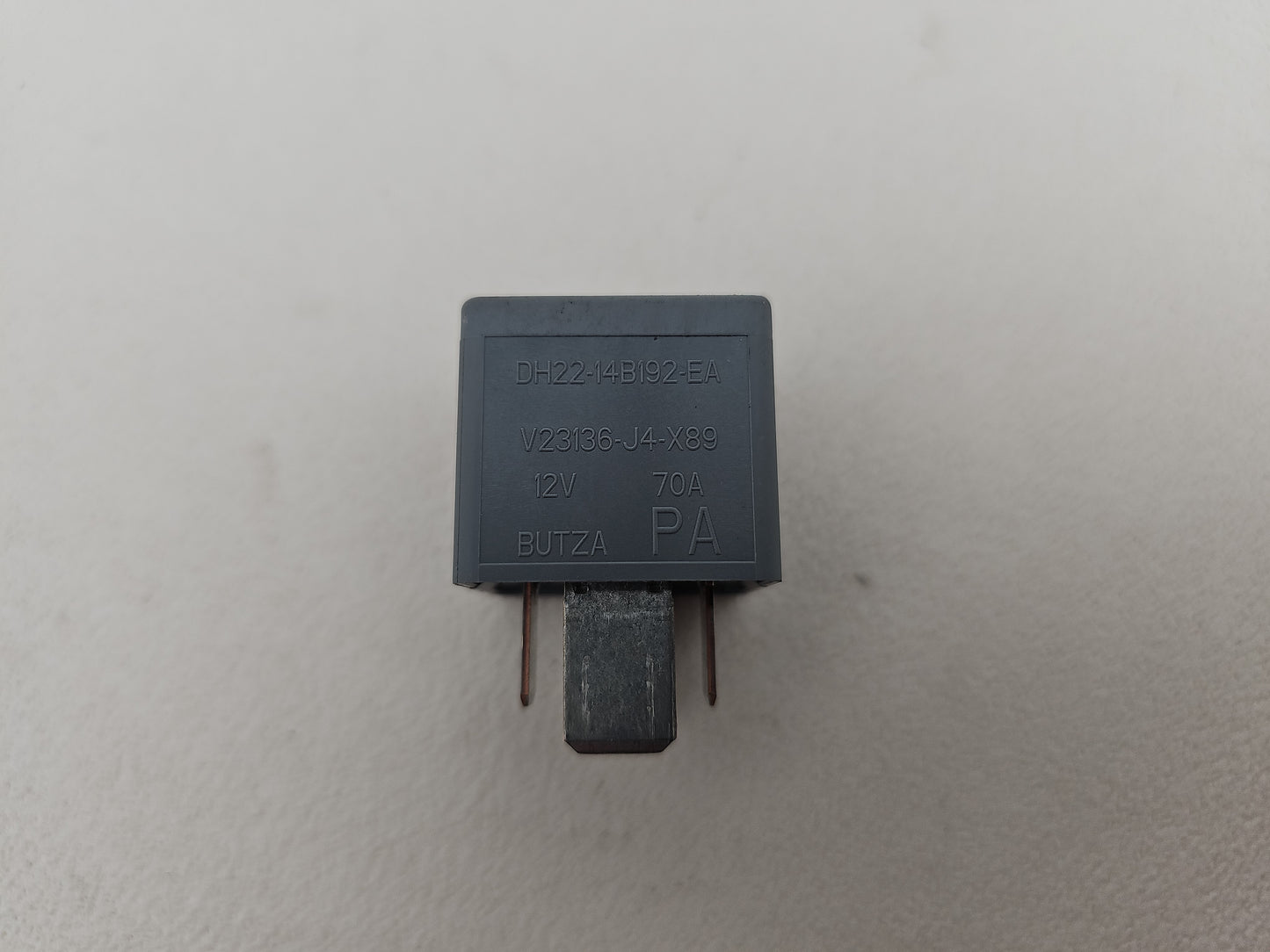 Dh22-14b192-Ea Land Rover Jaguar 4-Blade Grey Relay 70a 12v Tyco V23136-J4-X89 - photo 2