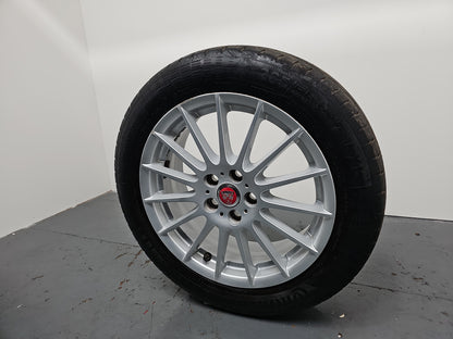 Jaguar Xe X760 17" Inch Alloy Wheel With Tyre 205/55/R17 Gx73-1007-Ta - photo 2
