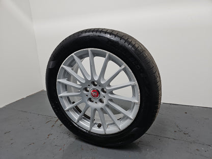 Jaguar Xe X760 17" Inch Alloy Wheel With Tyre 205/55/R17 Gx73-1007-Ta - photo 2