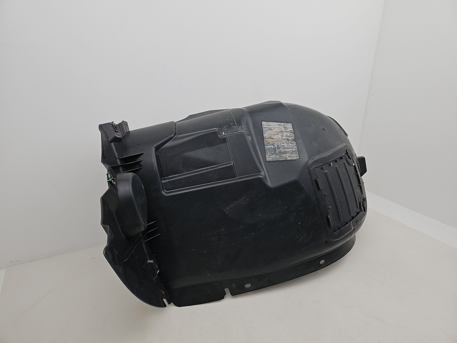 Wheel Arch Inner Rear LH 2