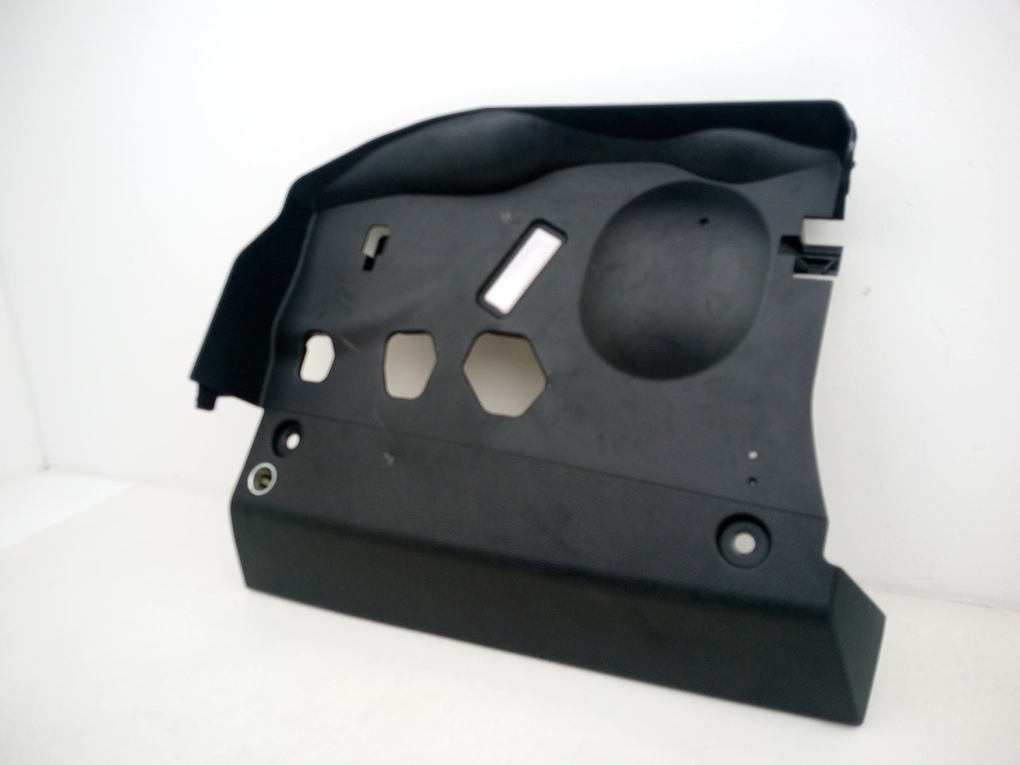 Centre Console Trim  2