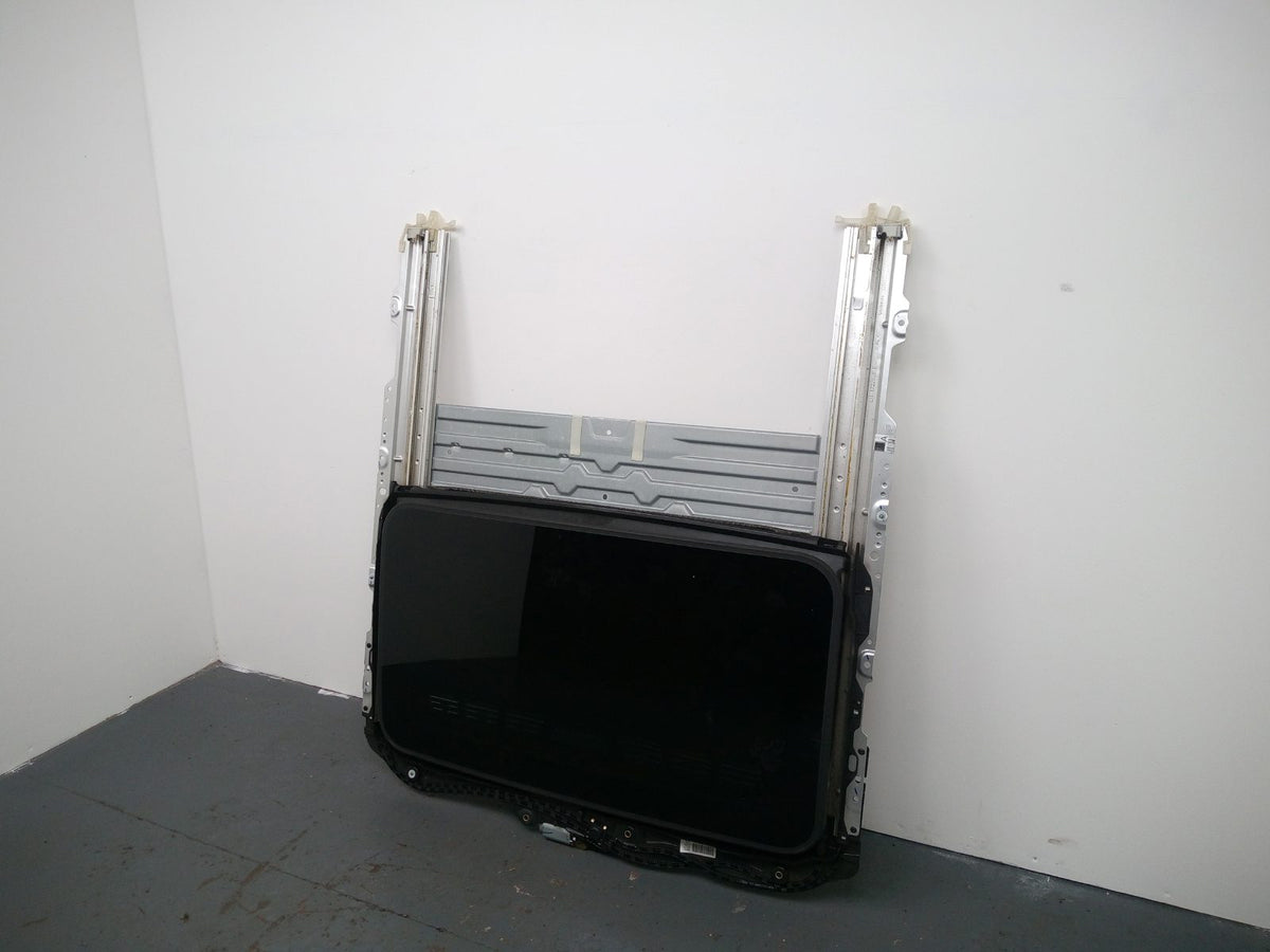 Sunroof Assembly 2