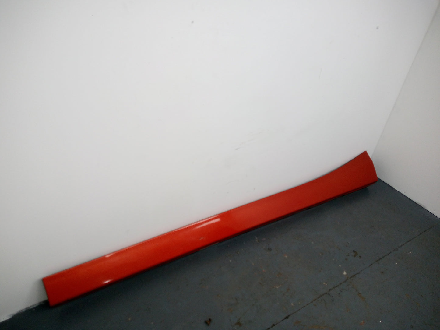 Side Skirt RH 7