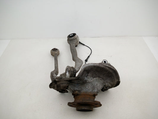 FRONT RIGHT SUSPENSION LEG STRUT HUB 2