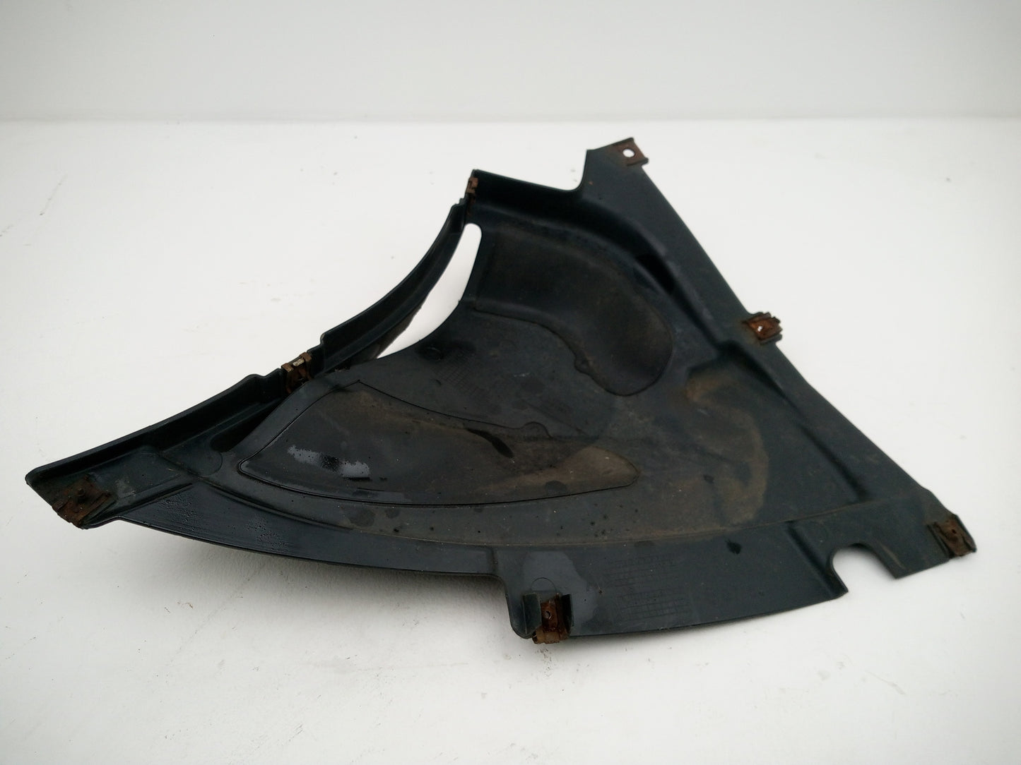 Wheel Arch Inner Trim Front RH 2