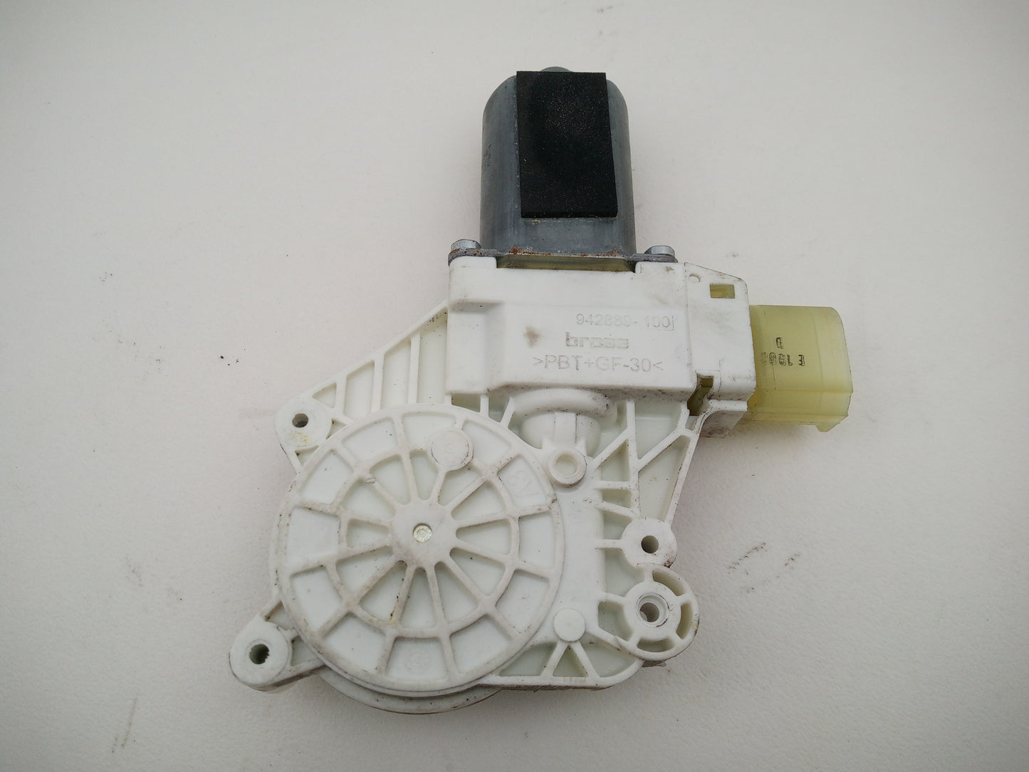 Door Rear Window Regulator RH 2