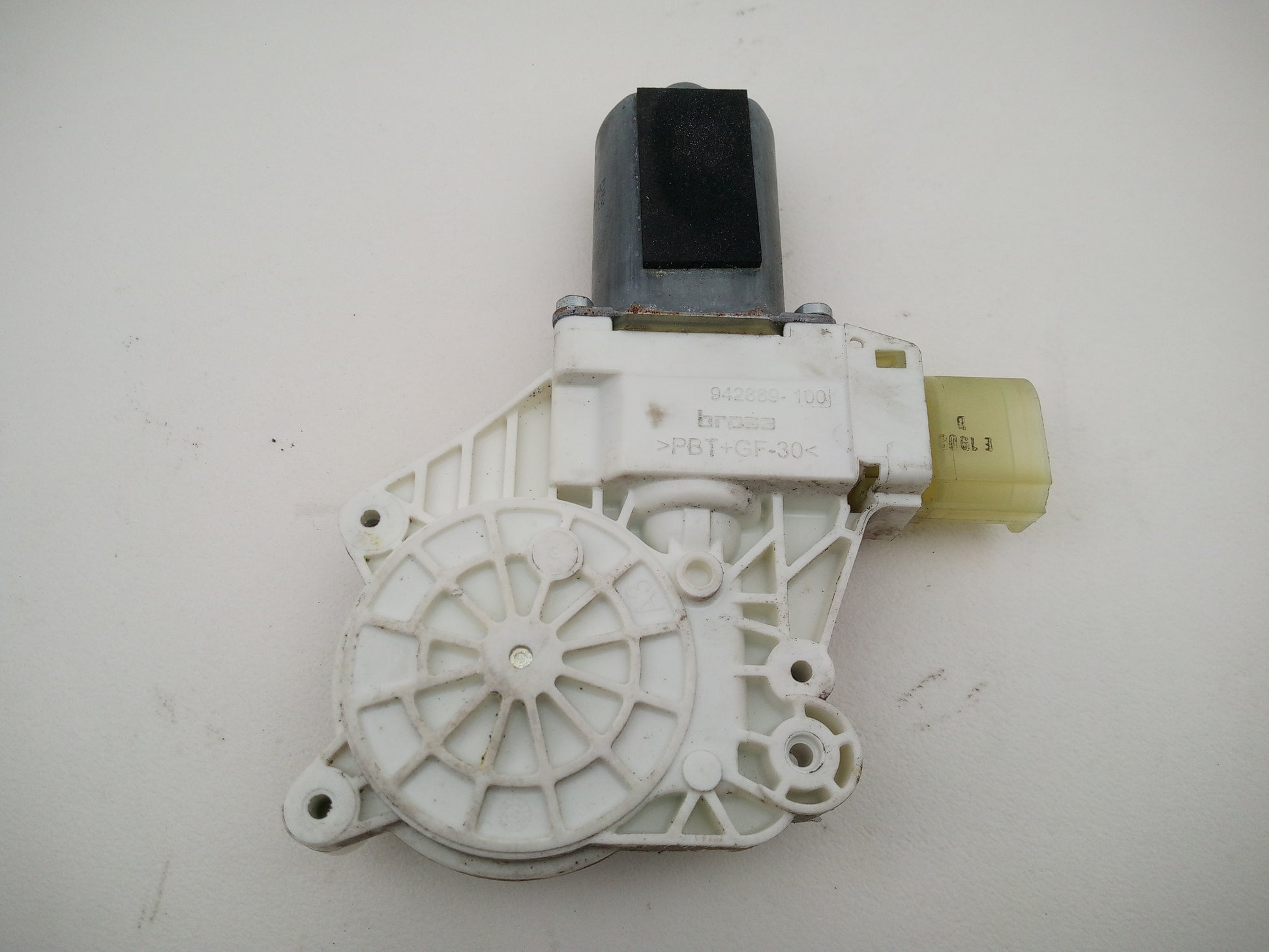 Door Rear Window Regulator RH 2