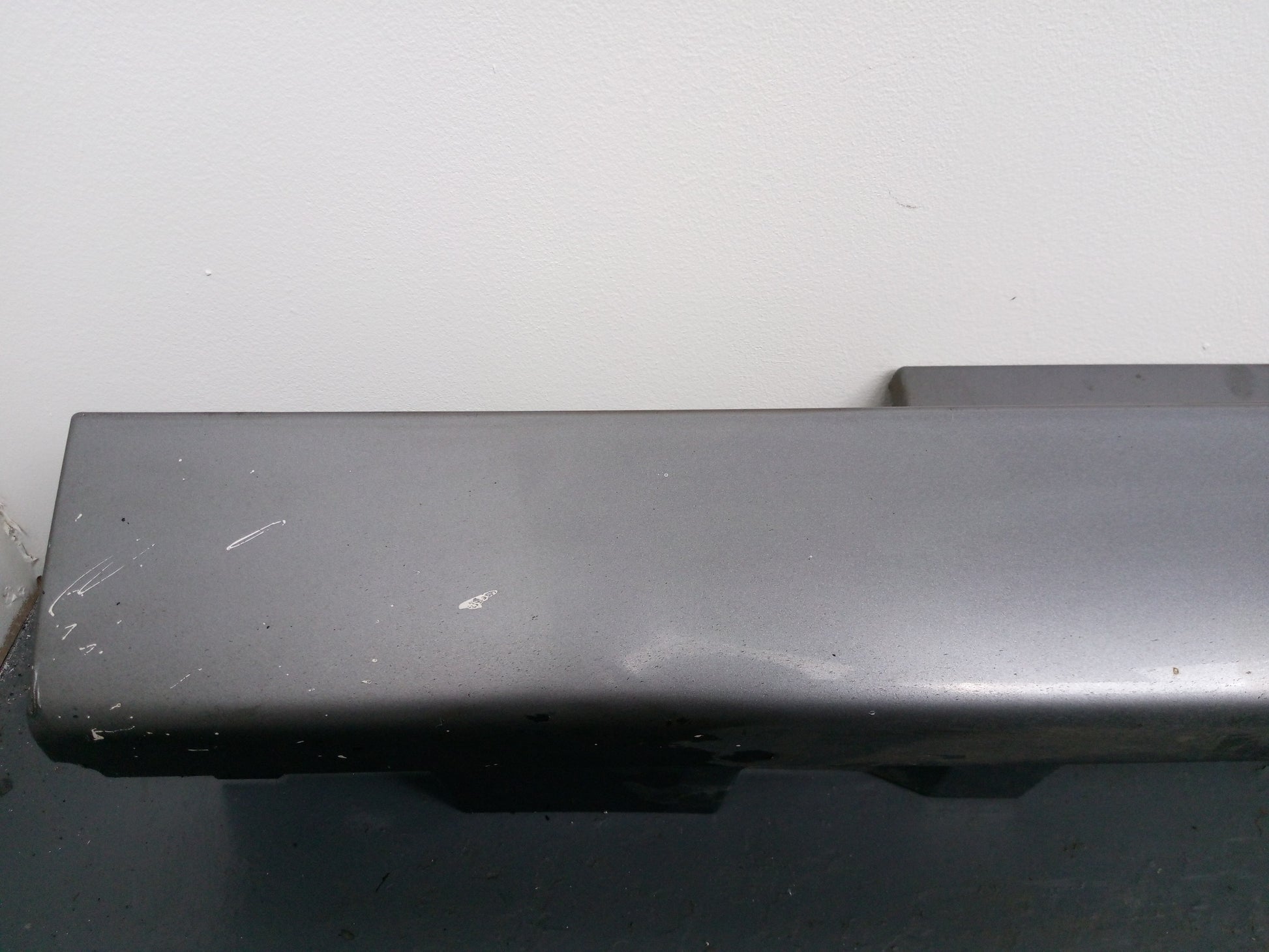 Side Skirt LH 2